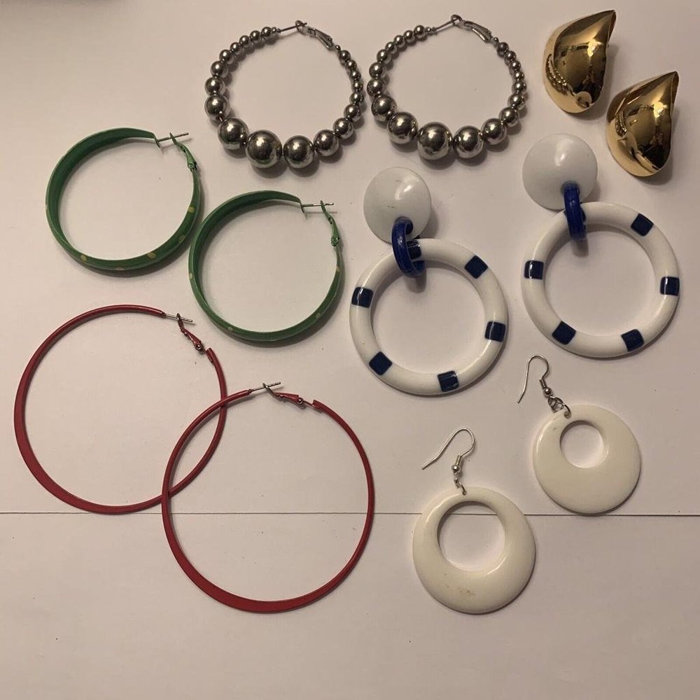 Lot Of 6 Costume Earrings Pierced Dangle / Hoop Metal / Plastic Mix
